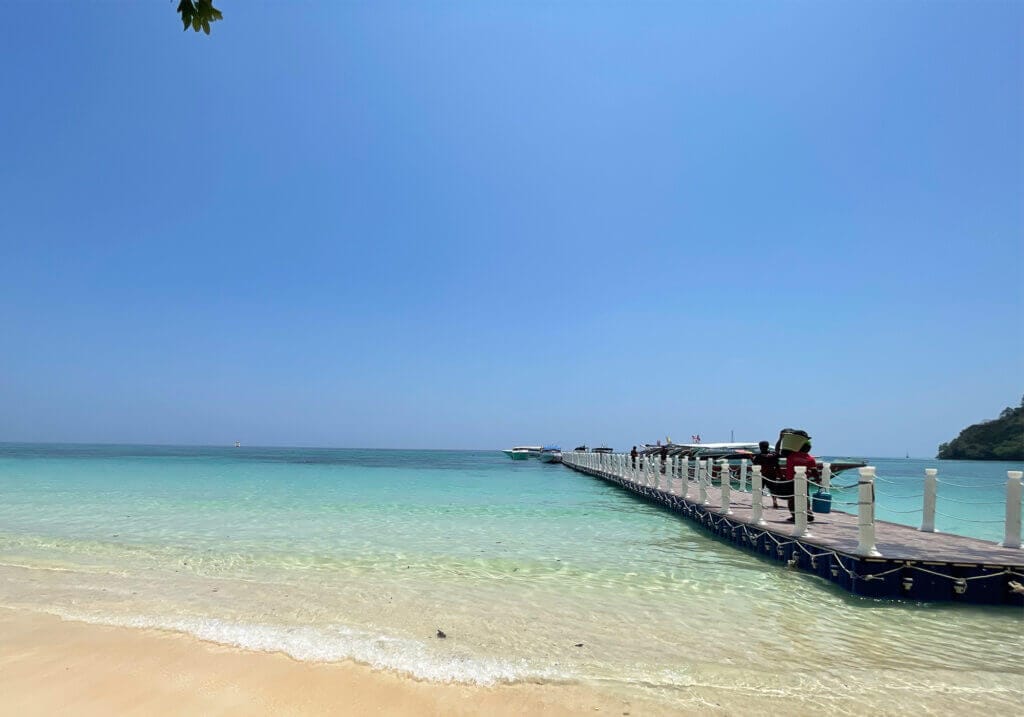 Koh Rok Yai Beach 2