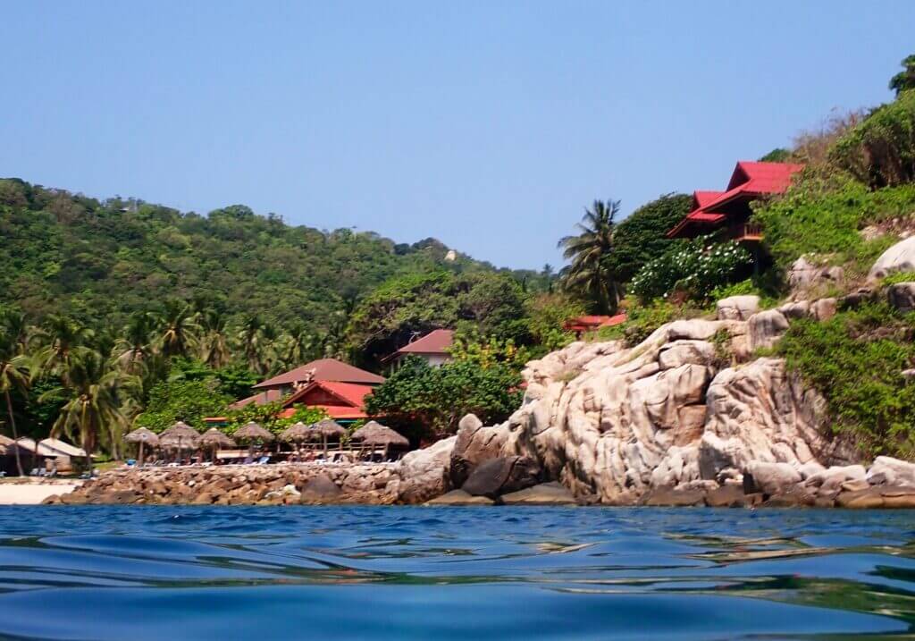 Snorkeling Aow Leuk Bay, Koh Tao