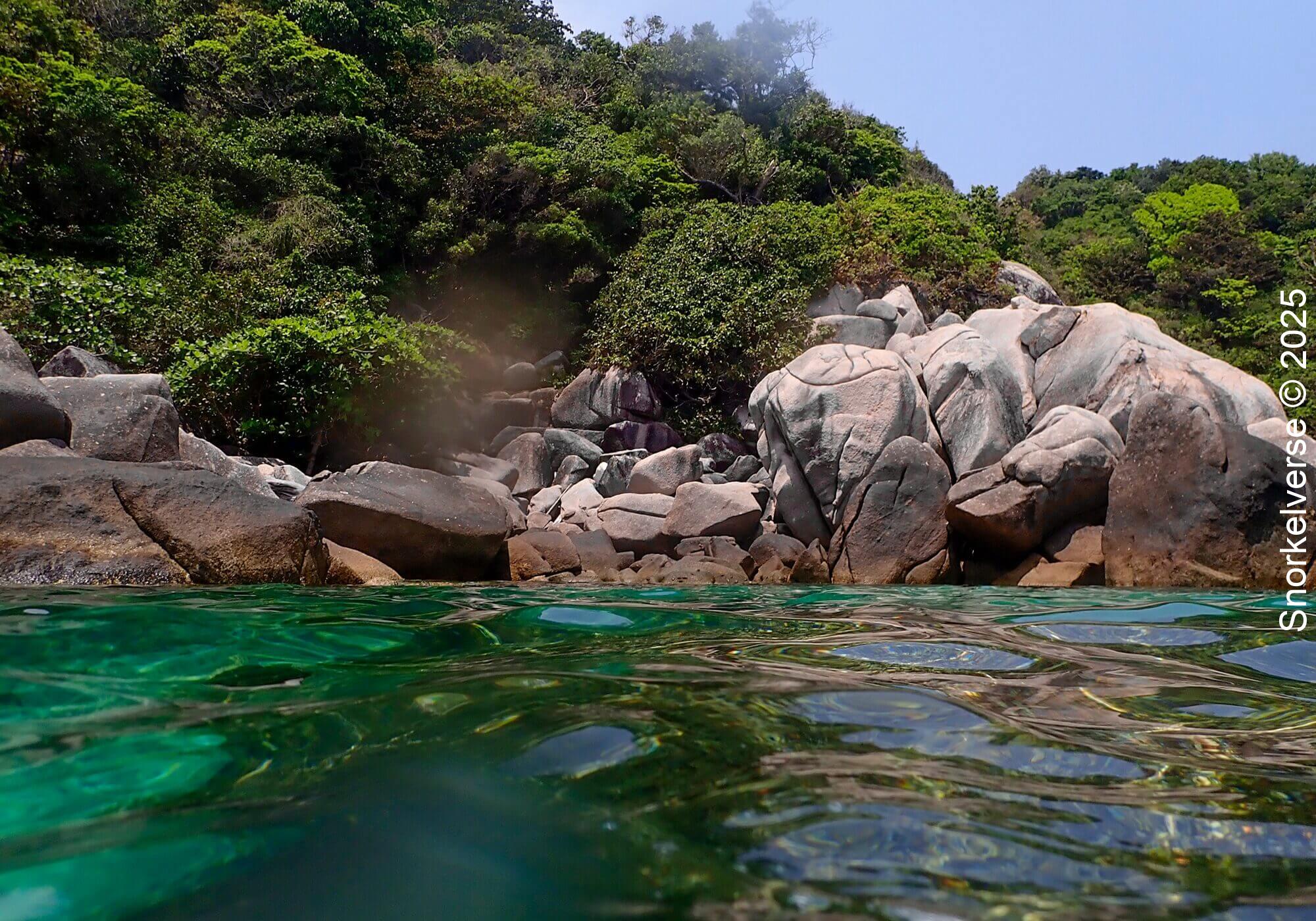 Snorkeling Lighthouse Bay, Koh Tao