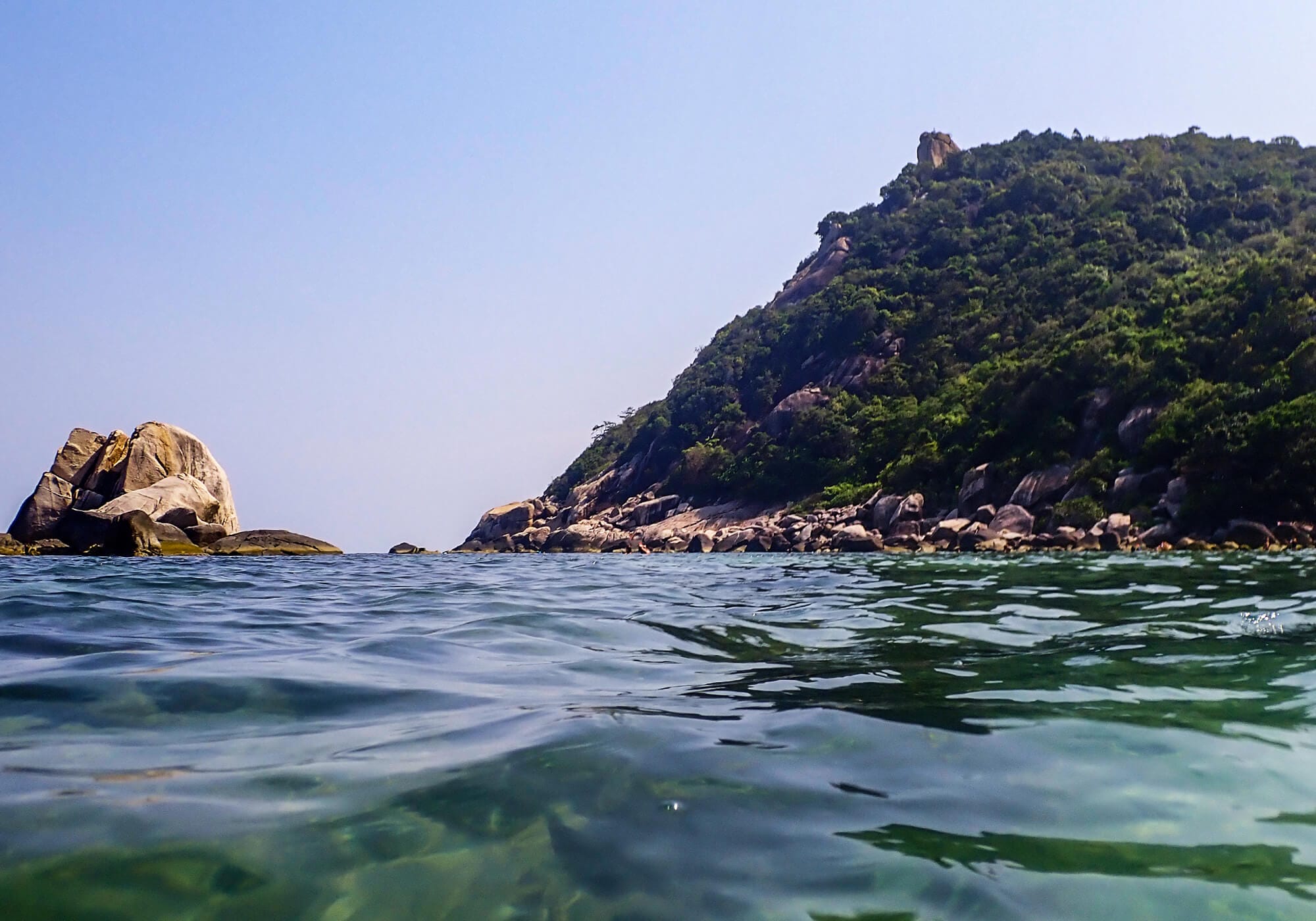 Snorkeling Tanote Bay